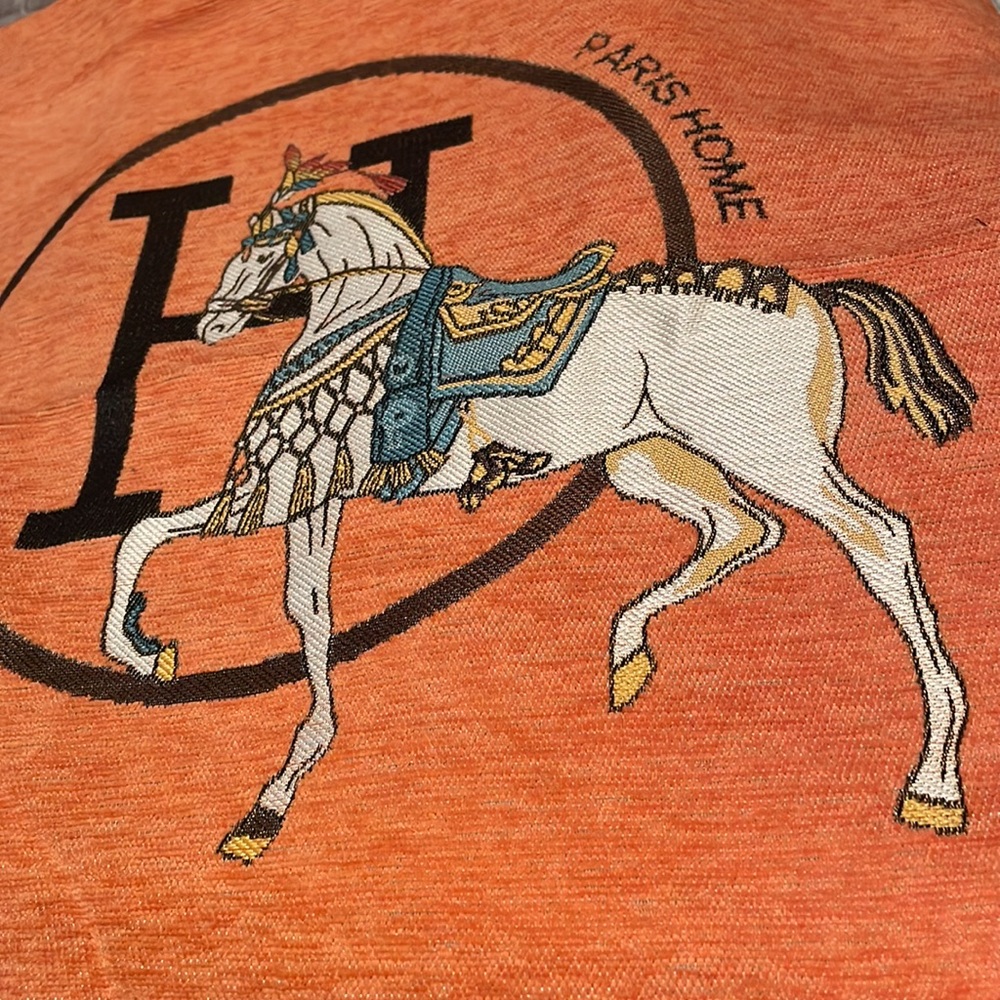 2 Orange Pillow Case H Fancy Show Horse Paris Home NWOTS - Picture 2 of 5